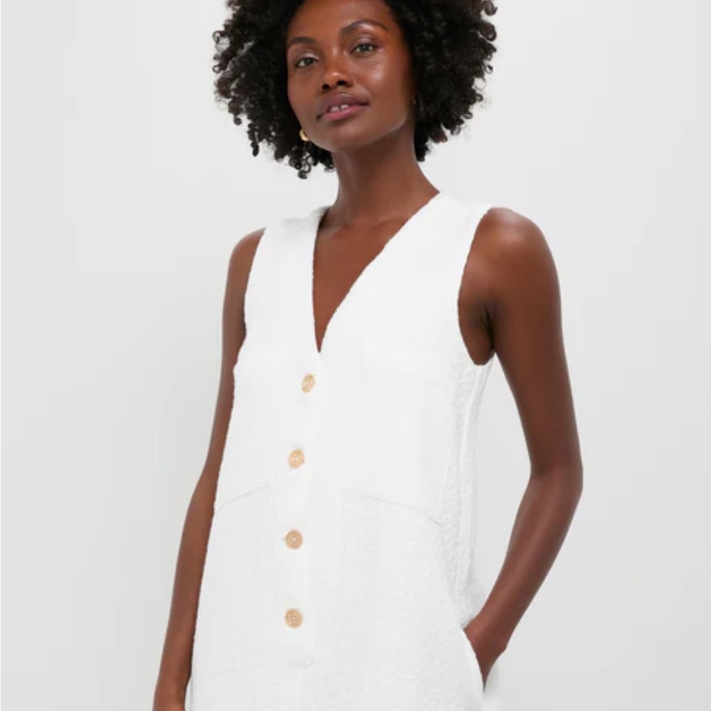 NWT Tuckernuck  White Textured Myla Romper size Medium NWT - Picture 3 of 13